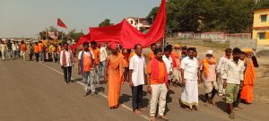 माँ महाकाली के जयकारों के साथ पिटोल से पावागढ़ तक निकली 52 गज की ध्वजा यात्रा