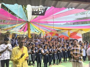 अंबे माता मंदिर में सामूहिक कन्या भोज, सैकड़ों कन्याओं ने ग्रहण किया प्रसाद