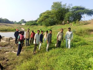 किसानों की 2 पानी की मोटरें चोरी, पाइप भी काटे, पुलिस चौकी में आवेदन देकर कार्रवाई की मांग