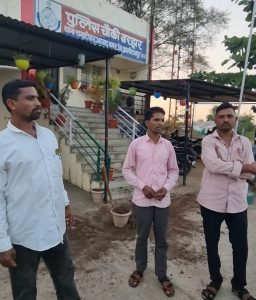 बाइक सवार को रोककर 70 हजार की लूट, मोबाइल भी छीना