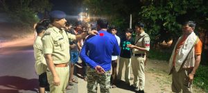 पावागढ़ जा रहे हजारों पदयात्रियों की सुरक्षा और सेवा में जुटी पुलिस