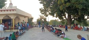 शरद पूर्णिमा के उपलक्ष्य में अंबे माता मंदिर पर विशाल भंडारा संपन्न
